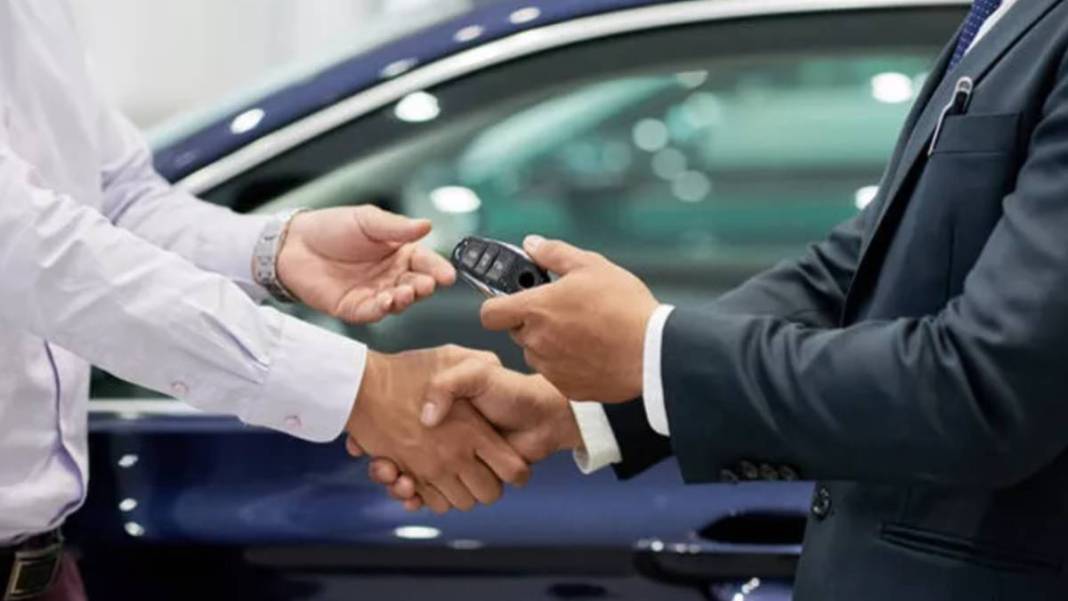 Arabası olanlar nasıl satarım diye dertlenmesin! 2022'de en çok satan ikinci el araçlar belli oldu 11